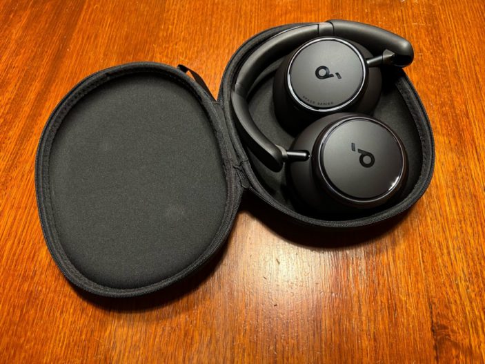 Soundcore Space Q45 Headphones Review: Quality and Comfort - The