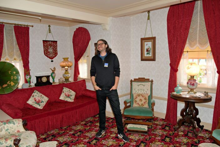 The author in Walt's apartment